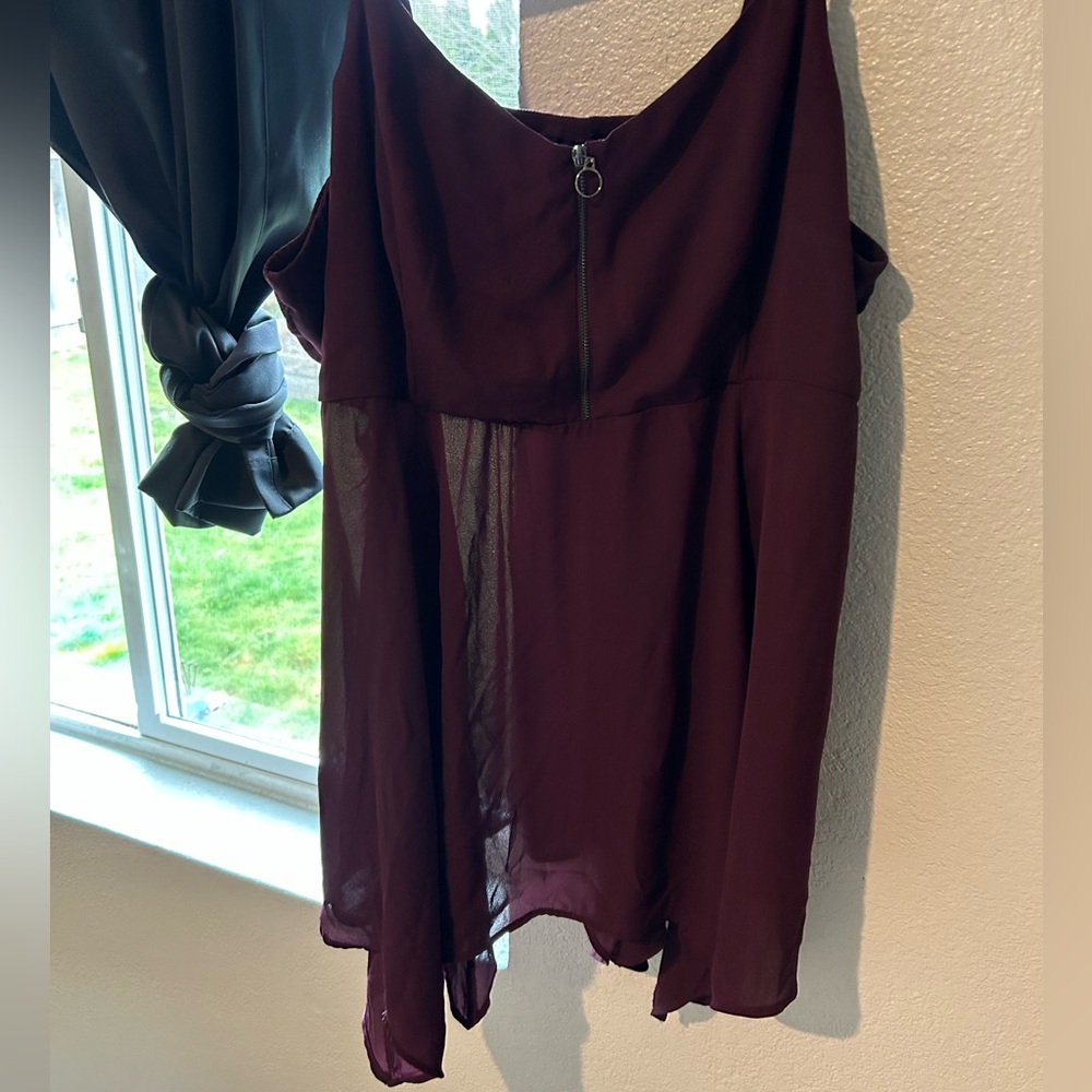 Torrid zip top